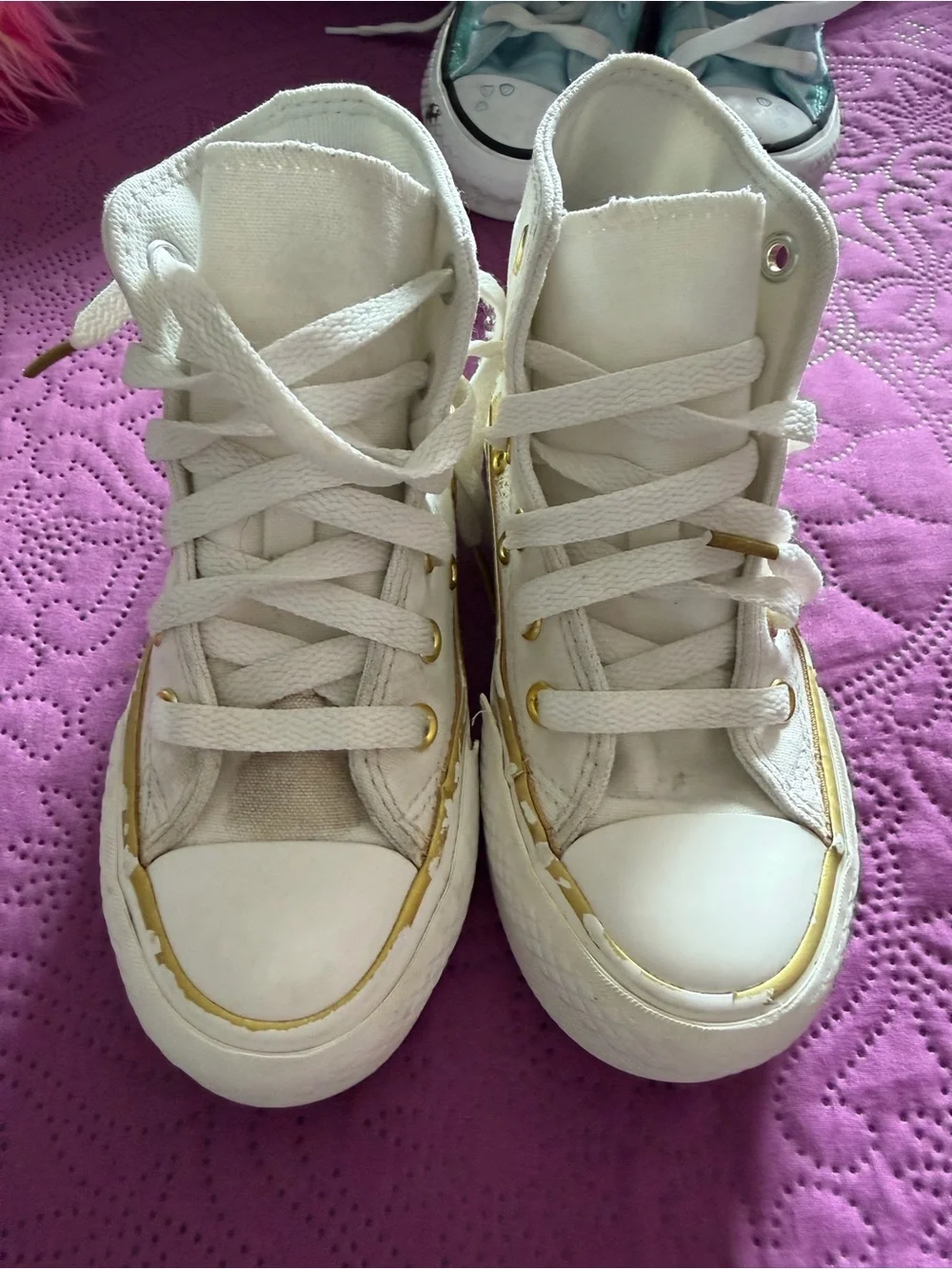 Girls Converse Platform